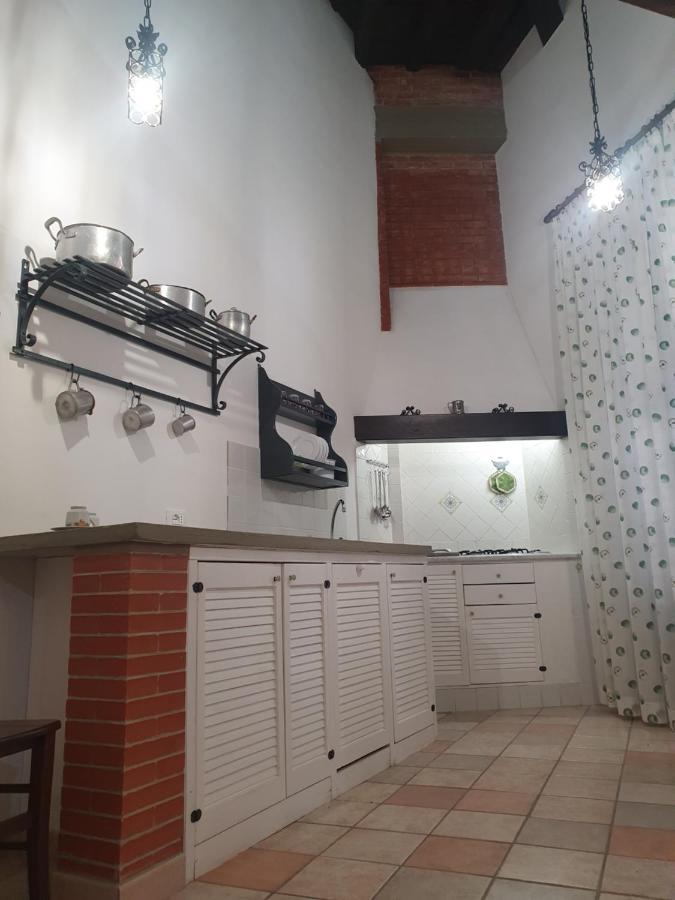 Casa Monviso Le Fuoriserie Palermo Buitenkant foto
